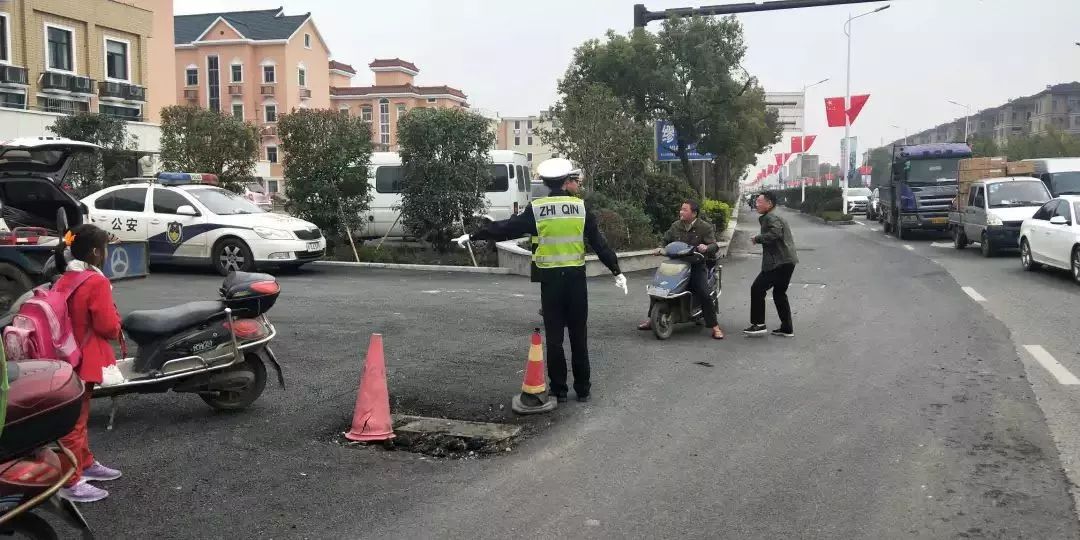 猛追街道交通新闻更新